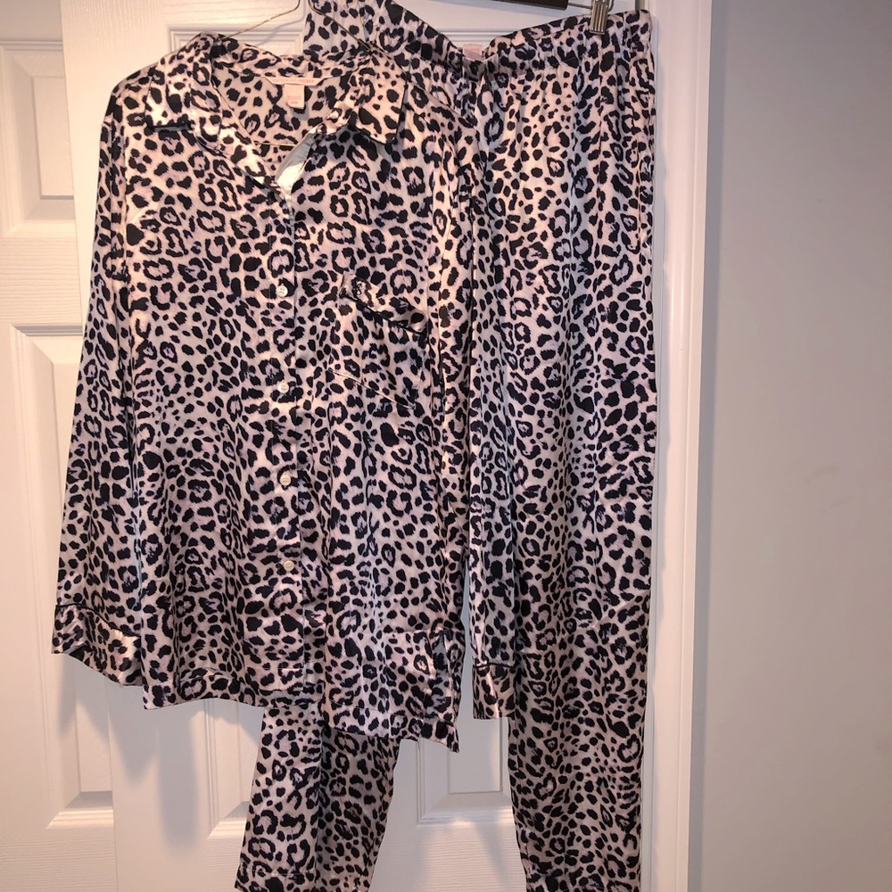 Victoria’s Secret Satin Pajama Set